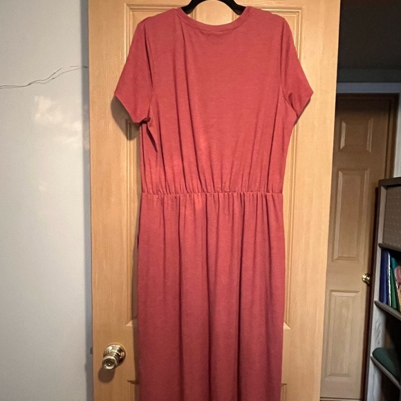 Old Navy Rust orange tee dress with pockets - Picture 7 of 9
